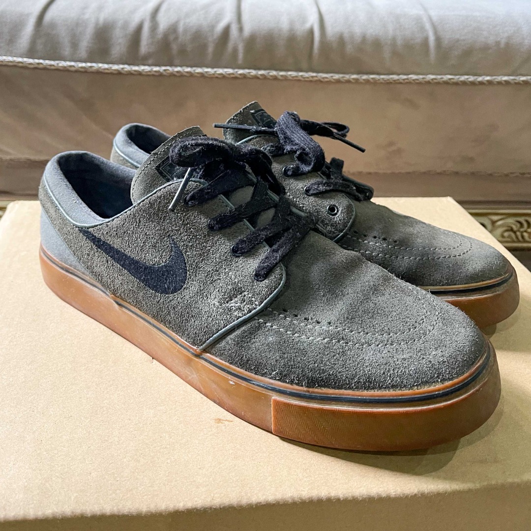 Nike janoski grey gum discount