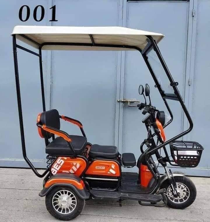 BODEGA PRICE SUPER CODE 001 3 WHEELS EBIKE (Category: Bicycles) located in Quezon City. Submitted by wcfonlinestore (Listing ID 1186214521, Image 3). Description: 28,000 FREE ASSEMBLE ✔️PWEDE HOME CREDIT AND ALL MAJOR CREDIT CARDS AFFORDABLE 3 WHEELS EBIKE WITH ROOF & WINDSHIELD 🔥🔥🔥 ✔️Brandnew! 📌Color ♥️Red 🧡Orange 🖤Black 📌Specs ✔️WITH ROOF & WINDSHIELD ✔️WITH SIDEMIRROR ✔️MAY STORAGE BOX SA LIKOD ✔️3 SEATER WITH CHILD SEAT ✔️With alarm an