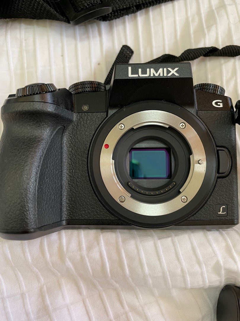 RUSH!! Panasonic Mirrorless Lumix DMC G7 with micro four thirds lens