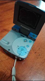 Panasonic  SV-AV30 Video Camera