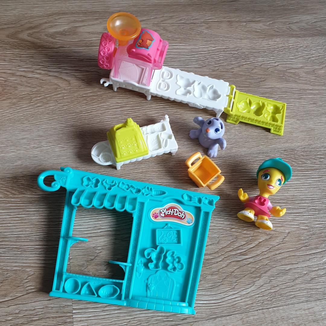 Play doh top town pet store