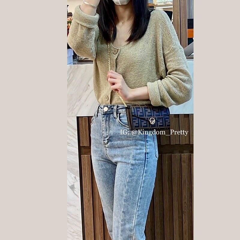 Fendi wallet 2025 on chain sale