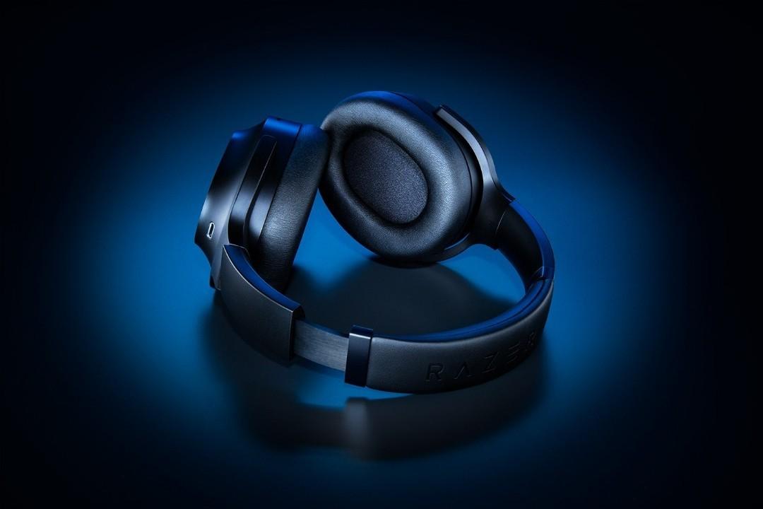 RAZER BARRACUDA PRO WIRELESS GAMING HEADSET WITH HYBRID ANC (Category: Headphones & Headsets) located in San Juan City. Submitted by blueswitchpc (Listing ID 1186103872, Image 3). Description: RAZER BARRACUDA PRO WIRELESS GAMING HEADSET WITH HYBRID ANC. Discounted Price for Bulk Orders‼️ Message us to place your order. Specs Details: https://www.razer.com/gaming-headsets/razer-barracuda-pro/RZ04-03780100-R3U1#specs Mode of Payment Payment: COD, B