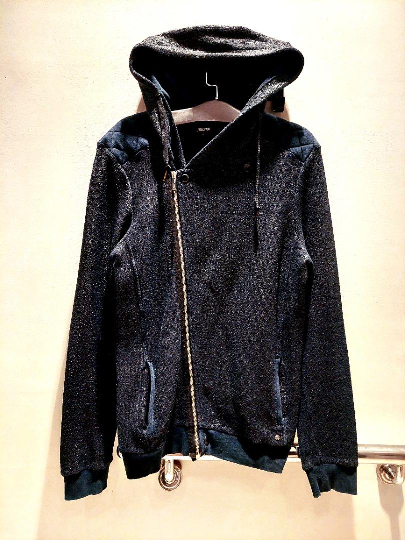 Roberto Cavalli Runway Hoodie/ Jacket (AUTHENTIC) (Category: Luxury Apparel) located in Paranaque City. Submitted by justcody (Listing ID 1186226477, Image 2). Description: LAST PRICE ALREADY. NO HAGGLING PLEASE. Authentic/ Original. Designer Jacket. It has a unique design and fabric. Please look at the photos to see the kind of fabrics used. It may seem shinny when under bright lights, but not in a way that is attention seeking and flashy.... no