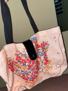 (Category: ) located in . Submitted by inclusivelyshop (Listing ID 1186277244, Image 1). Description: .