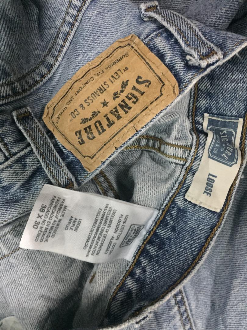 signature levis jeans, Men's Fashion, Bottoms, Jeans on Carousell