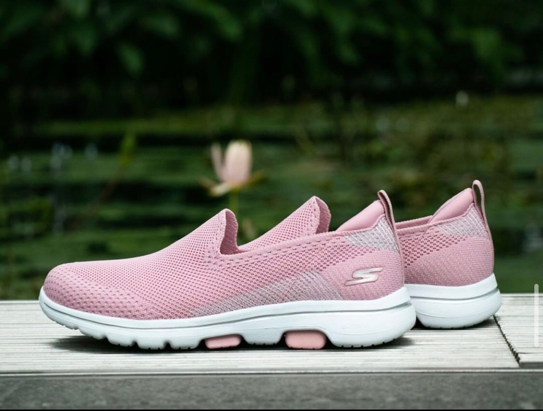 Skechers go walk 5 pink store