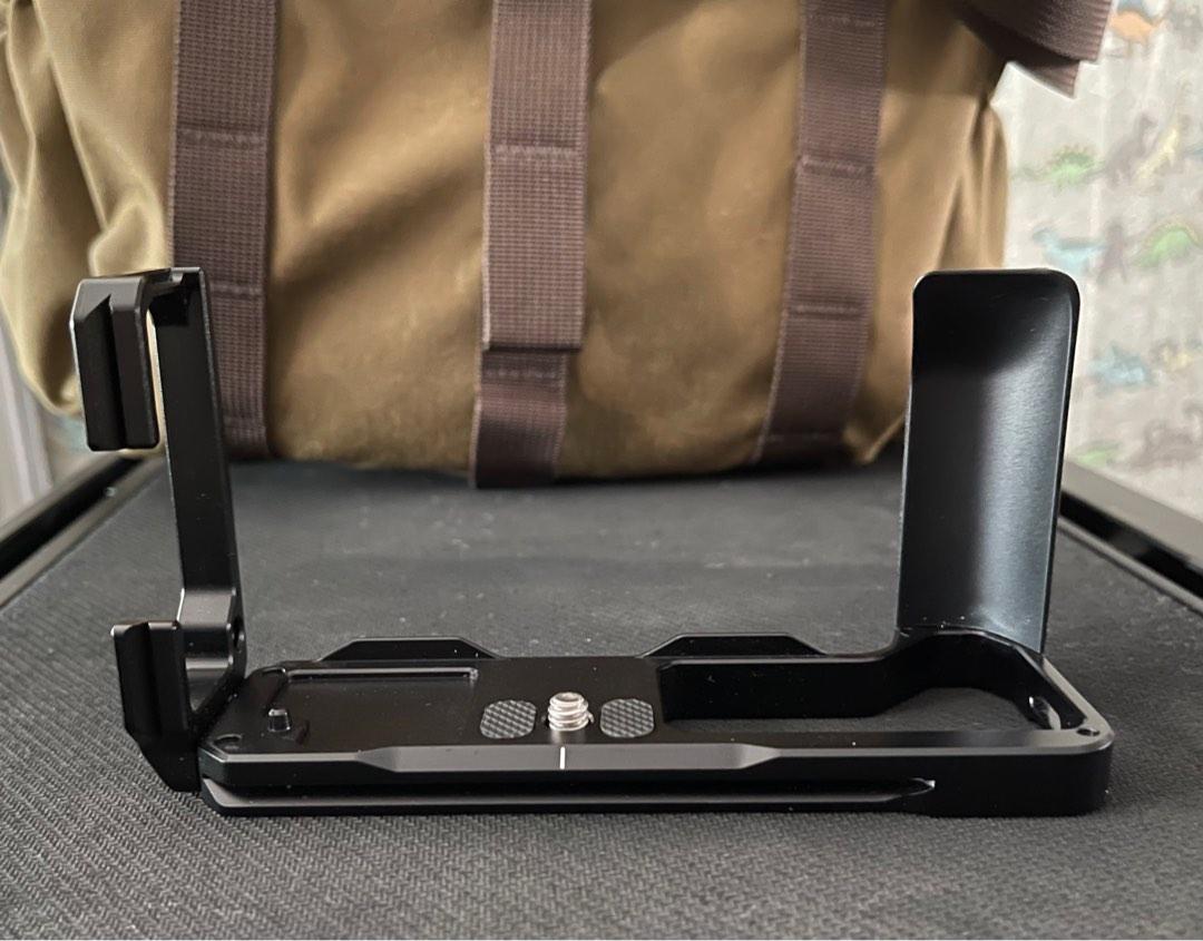 Smallrig Lshaped grip for fujifilm XT4, Photography, Photography