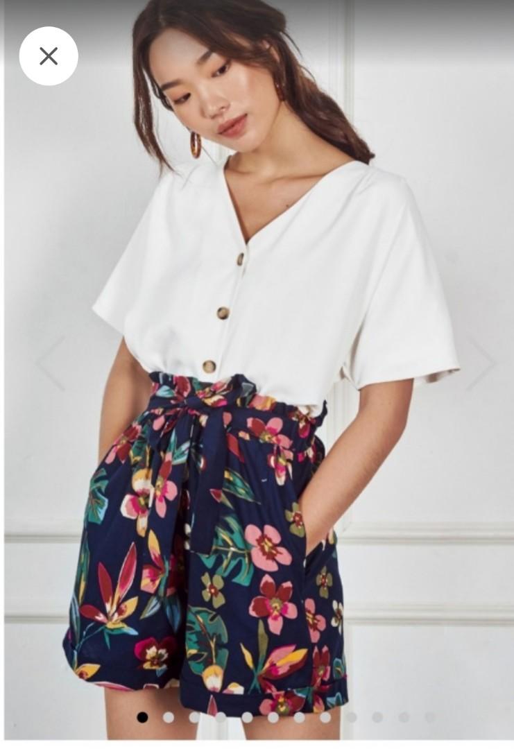 Flora Short
