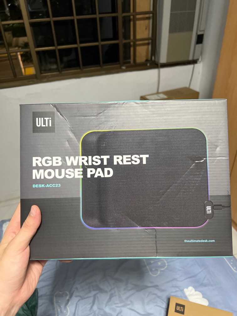 ULTi RGB Wrist Rest Mouse Pad, Computers & Tech, Parts & Accessories