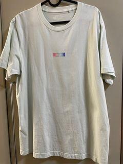 Uniqlo yoasobi t-shirt