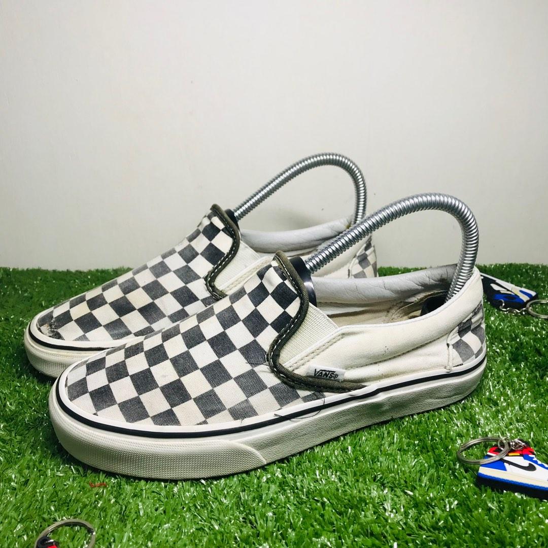 Vans checkerboard tennis shoes online