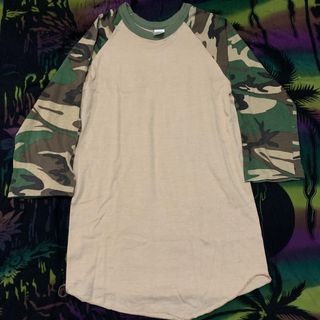 (Category: ) located in . Submitted by itaboutshirt (Listing ID 1186212212, Image 1). Description: .