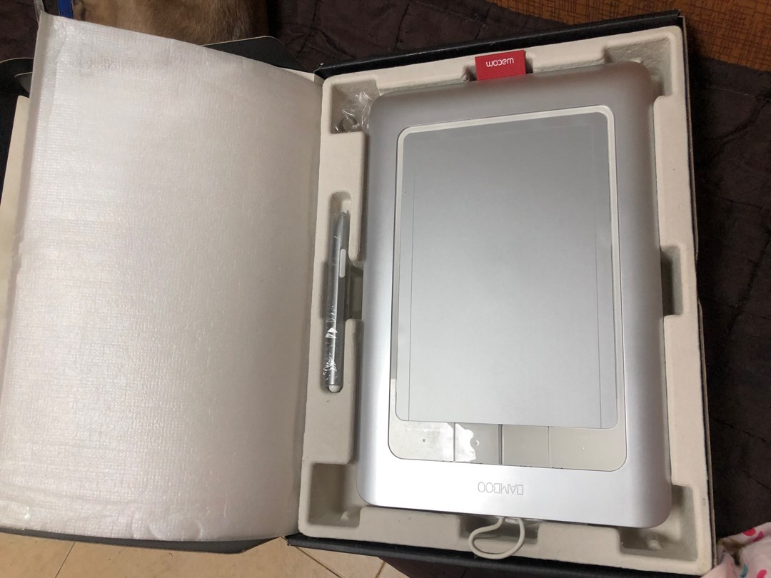 Wacom Bamboo fun Pen and touch (writing tablet)(, Computers & Tech ...