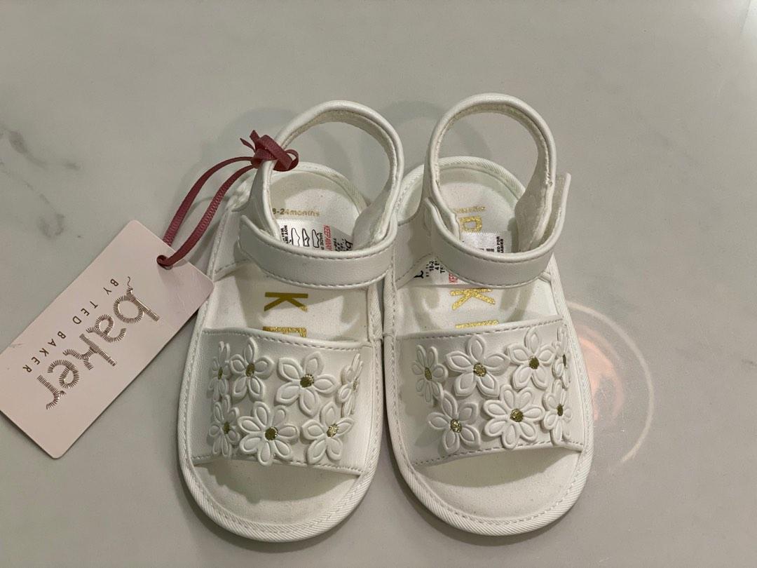 White flower sandals sale