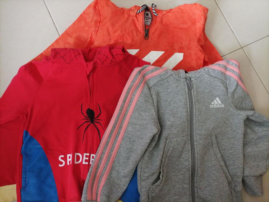 3 for 20 hoodies or sweaters for children Babies Kids Babies
