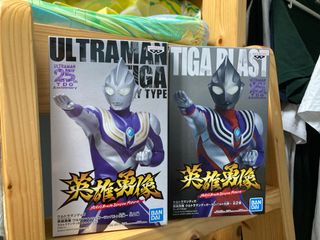 （分類：）位於 。 由 Hugobasketball 提交（商品編號 1186384696，圖片 1）。簡介： 。
