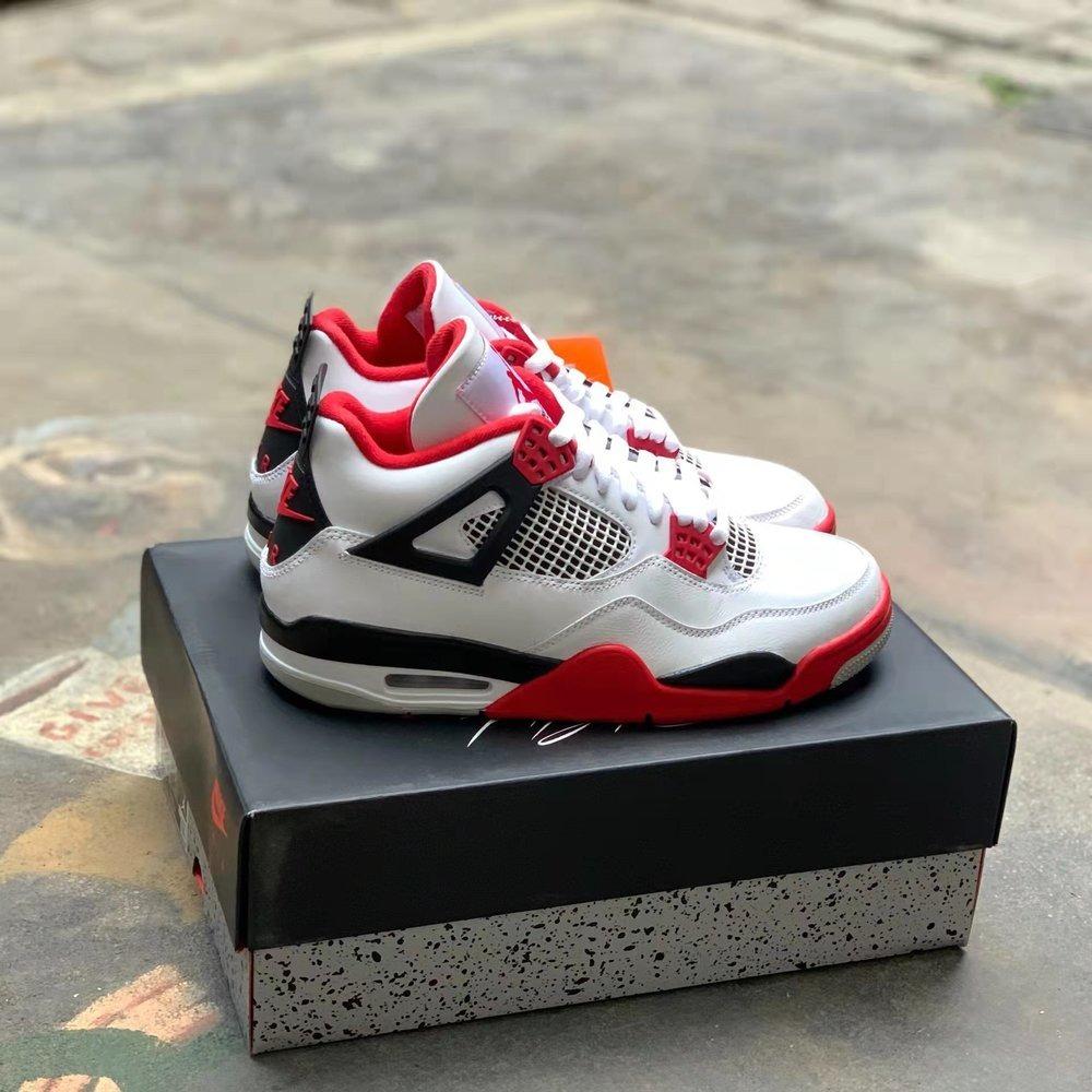 Air Jordan 4 Fire Red, Men's Fashion, Footwear, Sneakers on Carousell