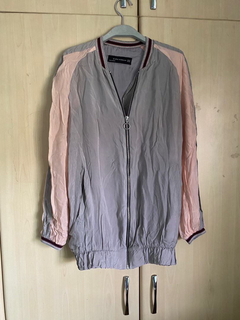 AUTH ZARA DARK GREY CHIC BOMBER JACKET FITS SMALL TO LARGE, Women's Fashion, Coats, Jackets and