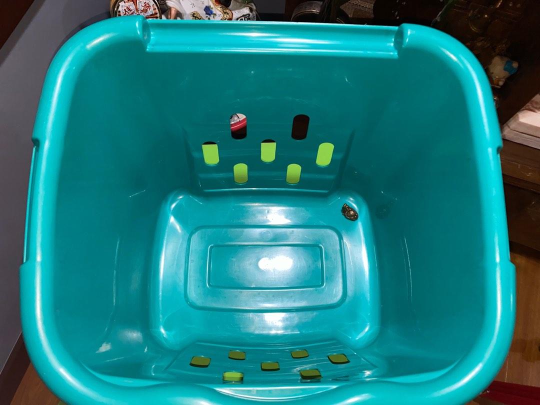 AUTHENTIC RUBBERMAID TOY ORGANIZER / LAUNDRY BIN (Category: Laundry Baskets) located in Manila. Submitted by etcetera.mnl (Listing ID 1186399958, Image 3). Description: FROM USA NO CRACKS NO DENTS MAY HAVE LIGHT SCRATCHES (MINOR SIGNS OF USE) FLAWS : DRAG MARKS AT THE BOTTOM INTERIOR FRONT 14 WIDTH 10 HEIGHT 12/11 (TOP/BOTTOM SLANT) BASE FRONT 14 WIDTH 10 HEIGHT 14/11 (TOP/BOTTOM SLANT) LID FRONT 16 SIDE 15 EXTERIOR FRONT 19 SIDE 15.5 HEIGHT 13.5