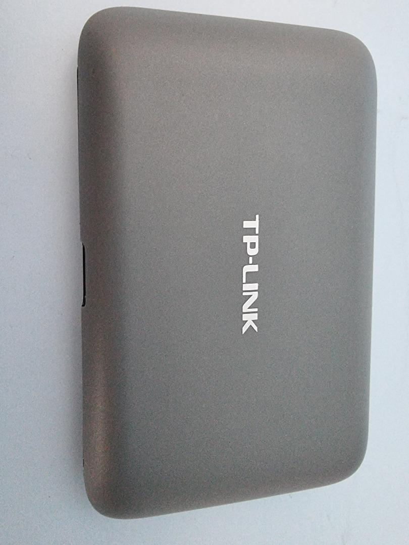 Aztech DSL8900GR(AC) Dualband Business Enterprise Wireless router ...