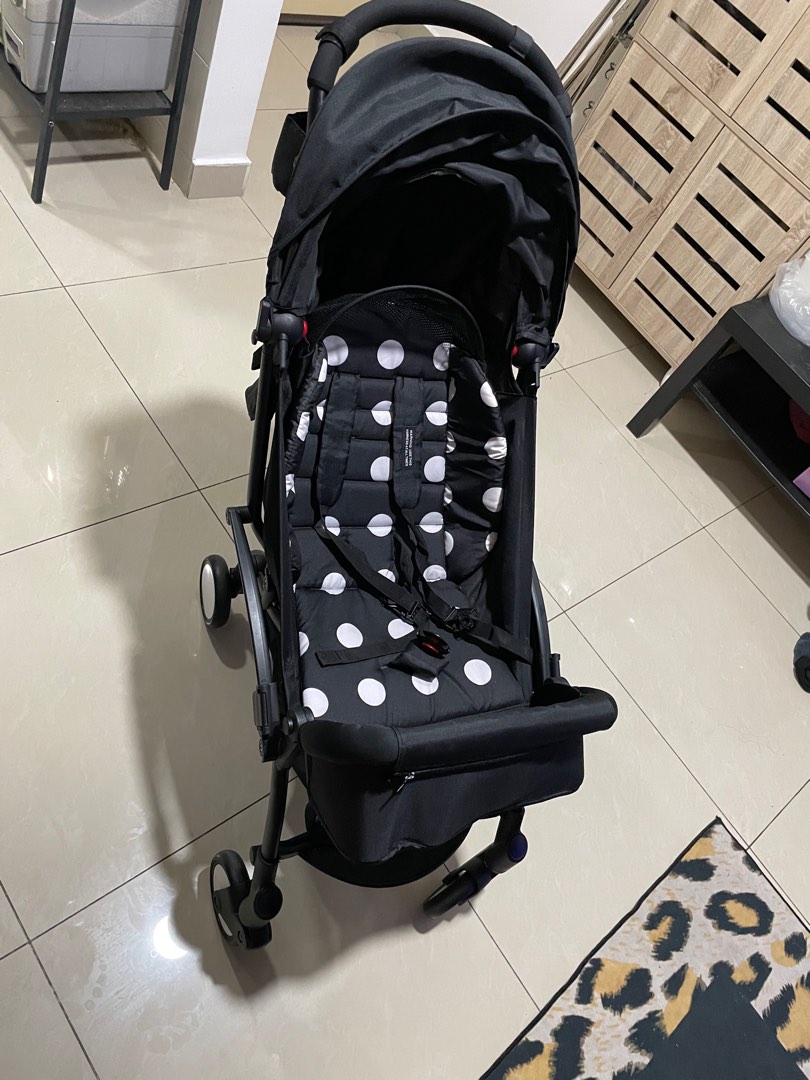 Baby stroller fold lipat
