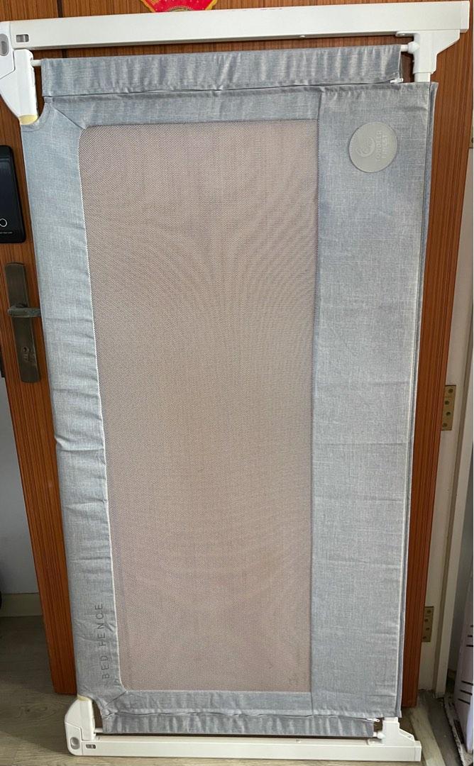 Bed guards retractable, Babies & Kids, Baby Nursery & Kids Furniture