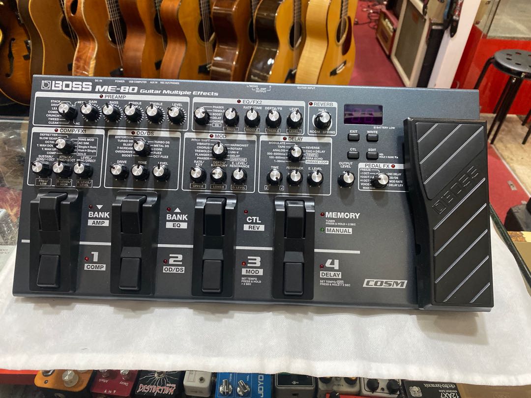 BOSS ME80 Guitar MultiEffects Pedal, Hobbies & Toys, Music & Media, Music Accessories on Carousell