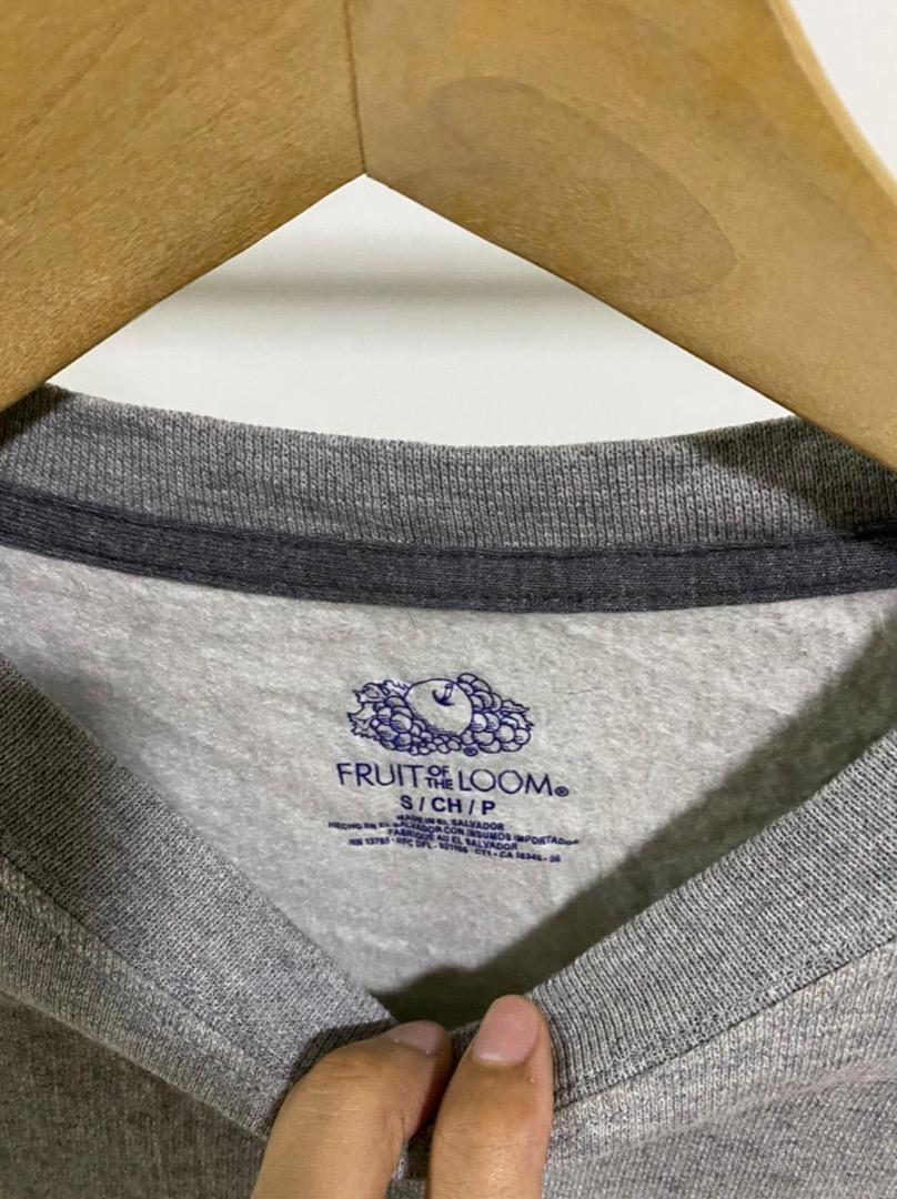 Bundle / preloved (Category: Tops) located in Petaling Jaya. Submitted by phetskoolz (Listing ID 1186450867, Image 2). Description: setiap pembelian rm50 ke atas dapat free postage pit : 19 inch panjang : 25 inch baju condition keadaan baik tiada koyak.
