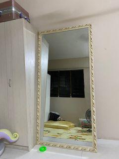 Cermin besar / mirrors