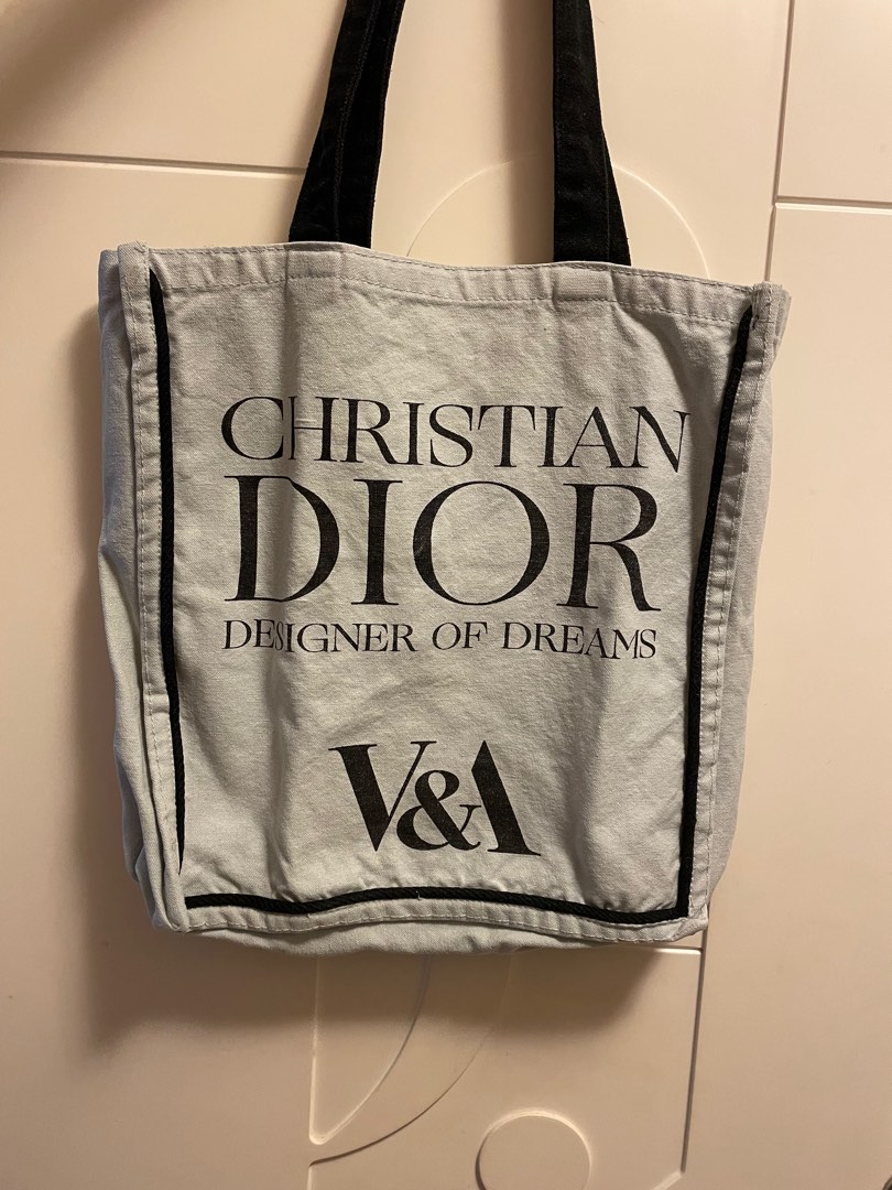 Dior top tote v&a