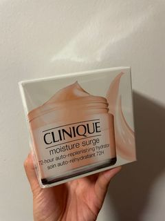 （分類：）位於 。 由 moomooishere 提交（商品編號 1186472550，圖片 1）。簡介： 。