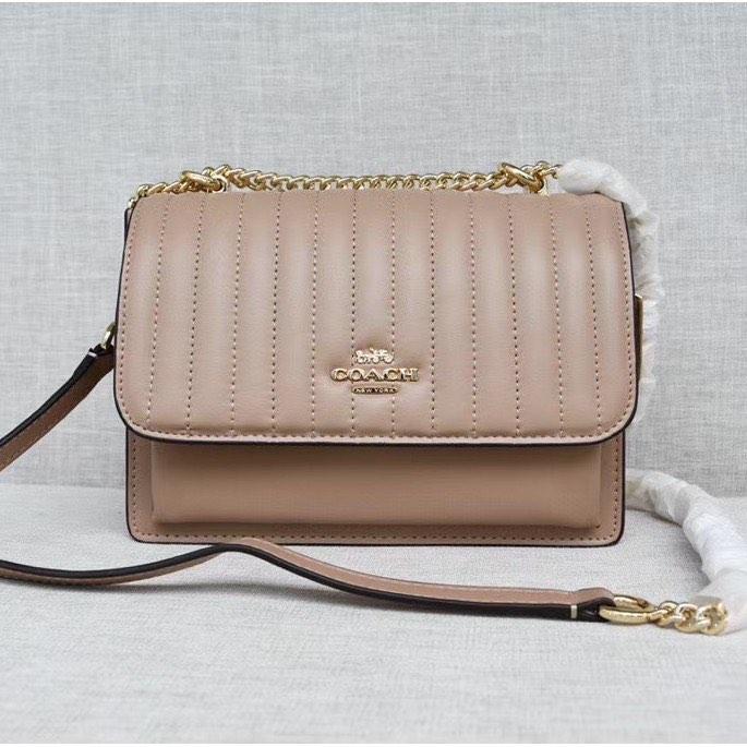 Klare crossbody with linear quilting taupe top