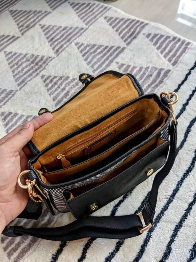 Coach Lucy Crossbody Bag Gold/Black, Luxury, Bags & Wallets on Carousell