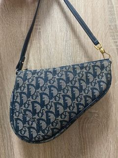（分類：）位於 。 由 fleaaaaraaa 提交（商品編號 1186441328，圖片 1）。簡介： 。