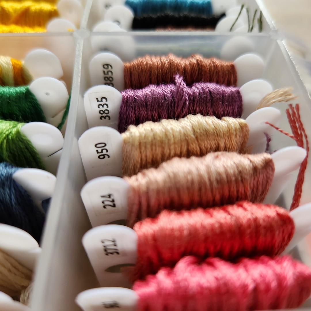 DMC Floss Number Sticker / Diamond Painting colour labels, Hobbies