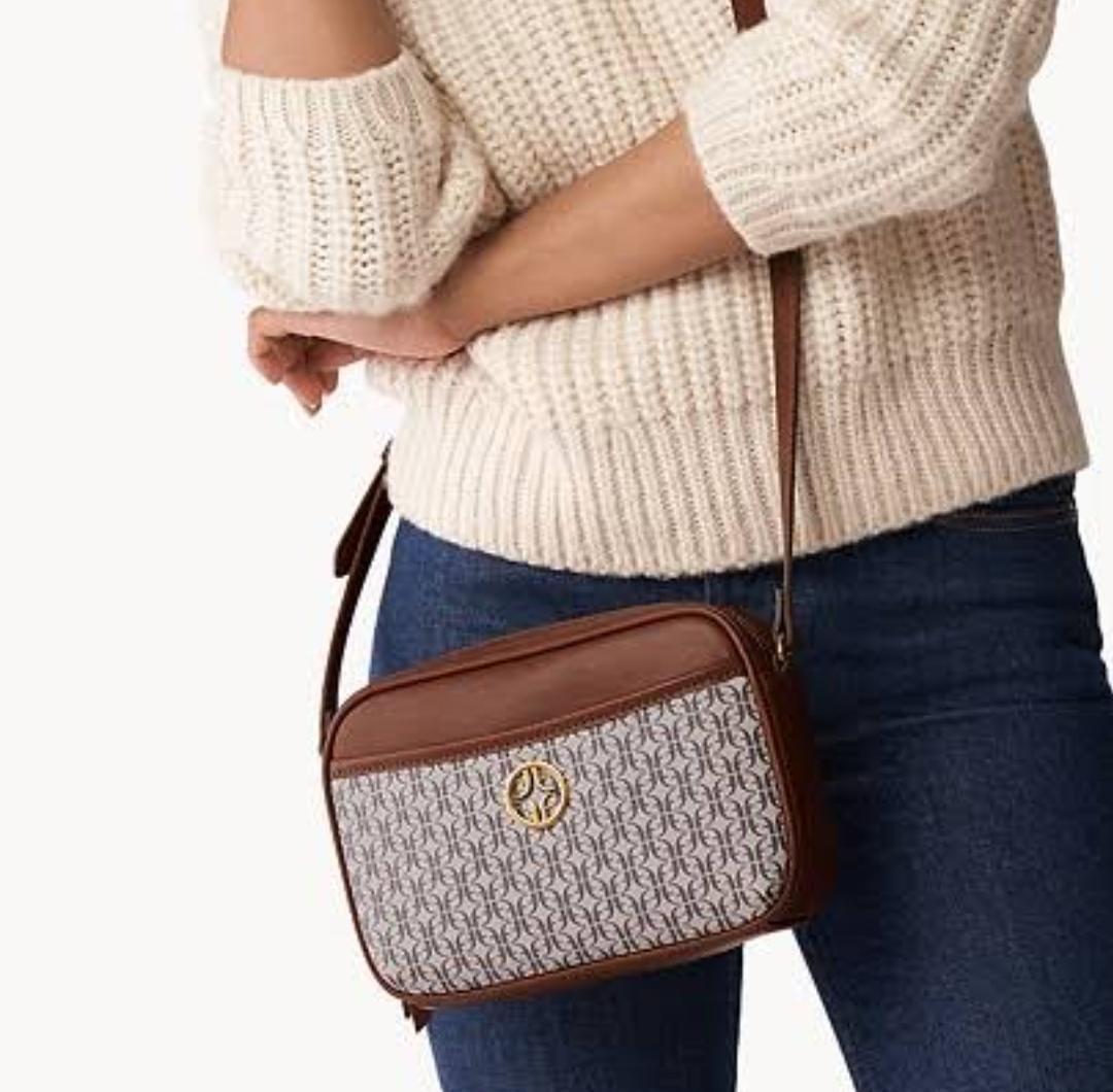 Fossil Brennon Camera Bag Taupe/Tan, Barang Mewah, Tas & Dompet di