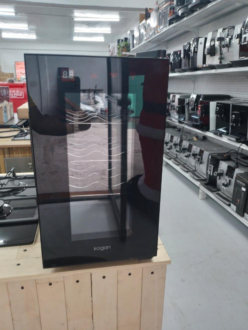 Kogan 8 Bottle Thermoelectric Wine Cooler, TV & Home Appliances