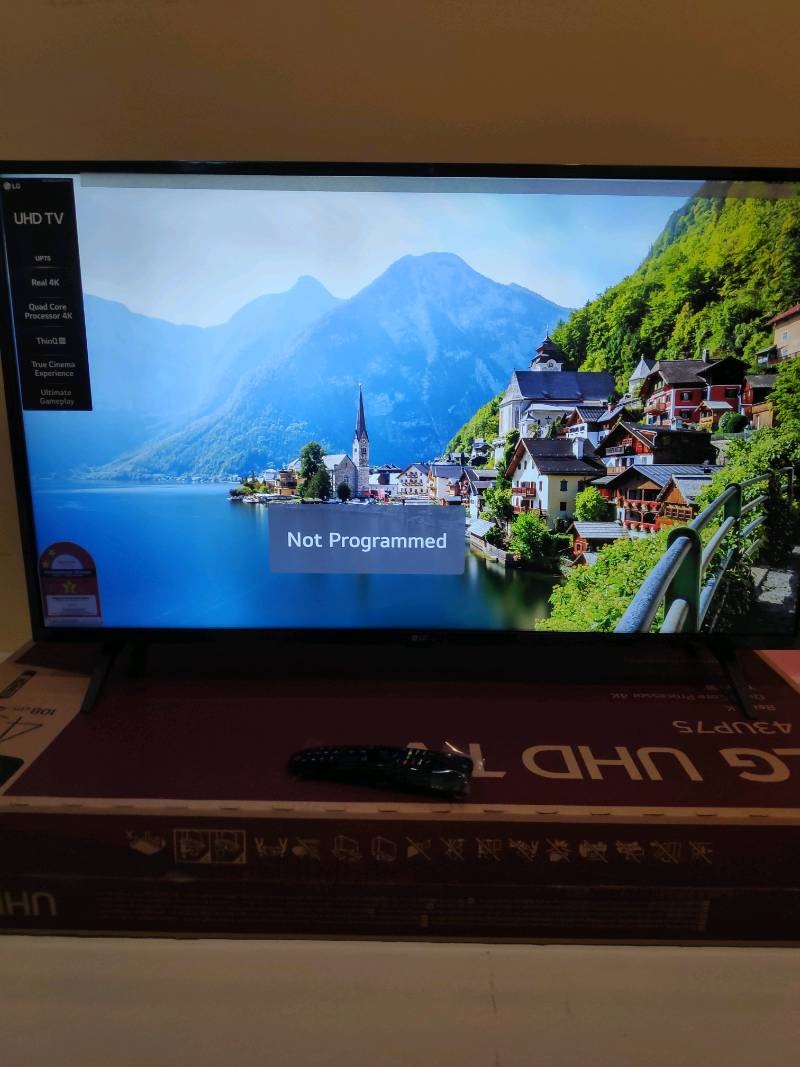 LG 43" 4K Ultra HD LED Smart TV Ansuran Mudah (Installment), TV & Home