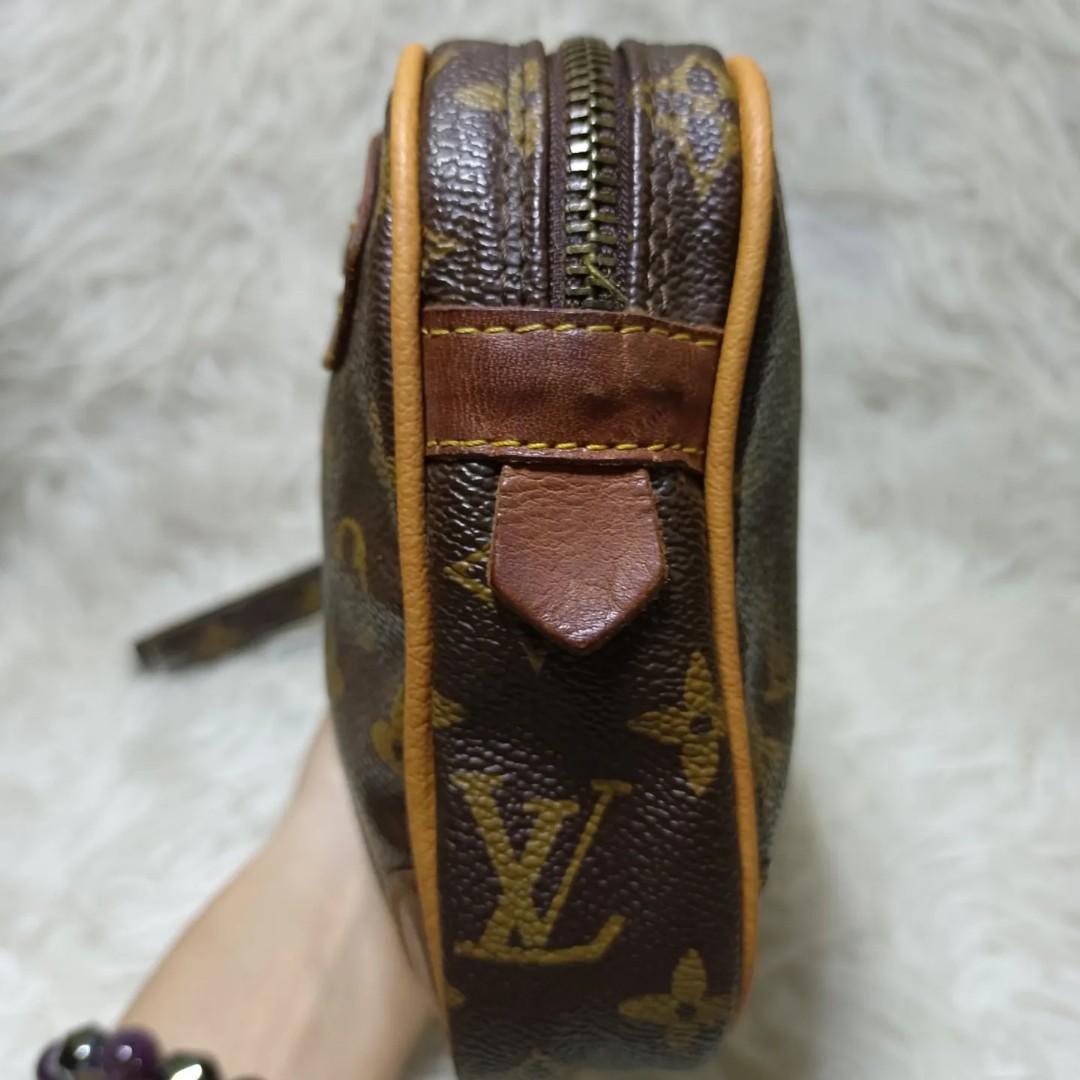 Louis Vuitton Marley Dragonne Pochette Clutch Wristlet Accessory