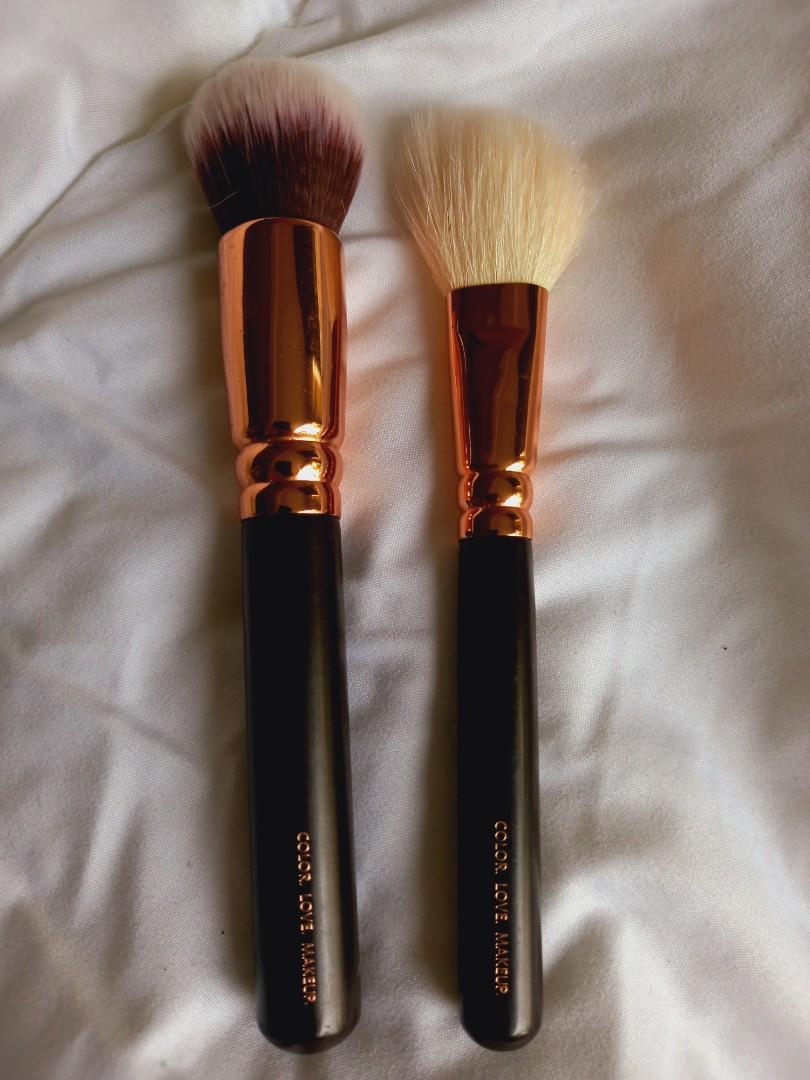 Morphe Makeup Brush get both for P1500 (Category: Makeup) located in Cainta. Submitted by telracssnoe (Listing ID 1186383756, Image 1). Description: Morphe Makeup brush. Get both for P1500..