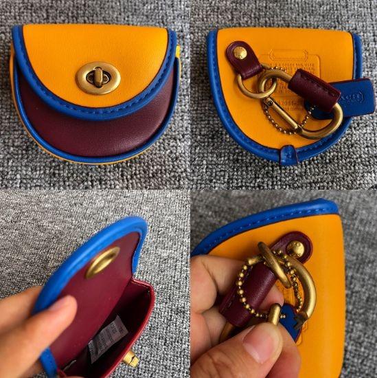 New Coach Original Yellow Blue Saddle Bag Charm In Signature Keychain Coin Purse For Women Men Come With Complete Set Suitable for Gift