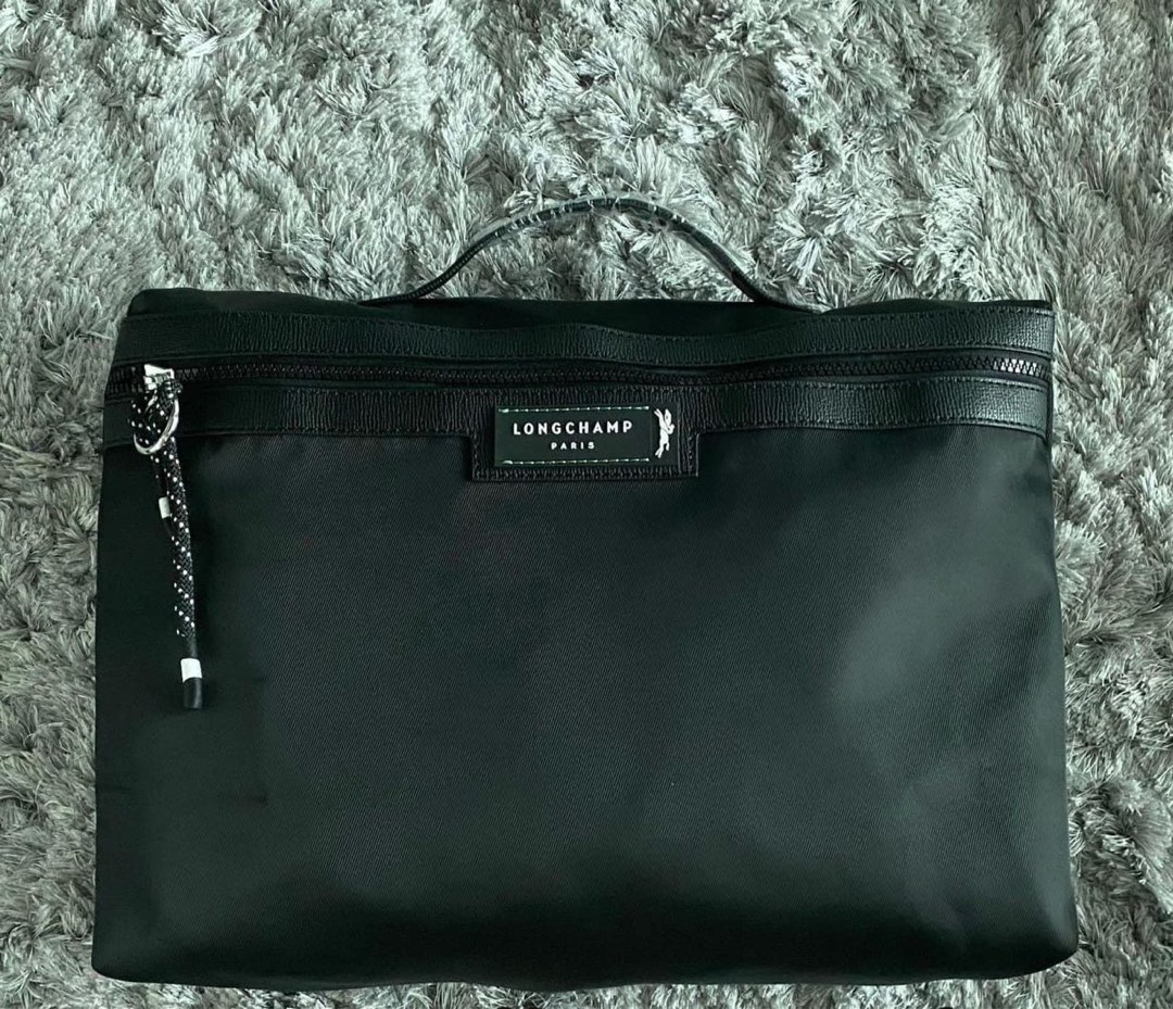 New/Latest DesignLongchamp Laptop carrier, Luxury, Bags & Wallets on