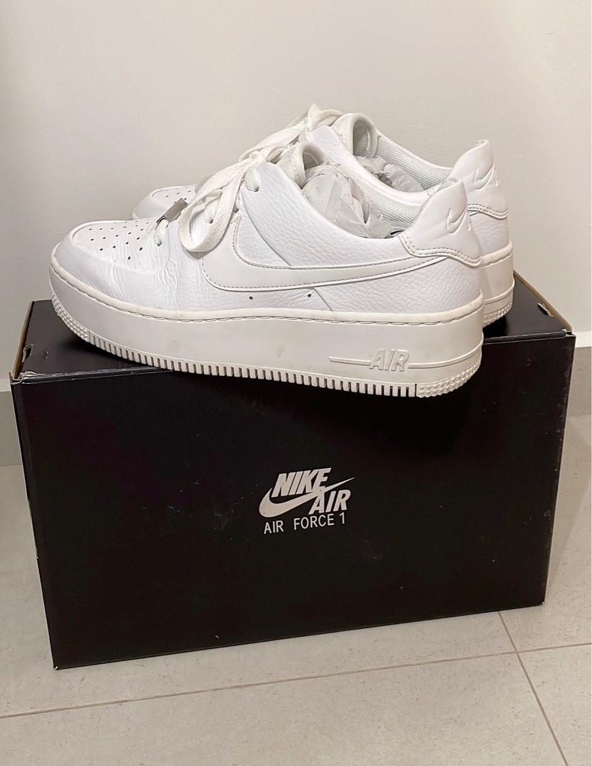 Nike Air Force 1 Low Sage