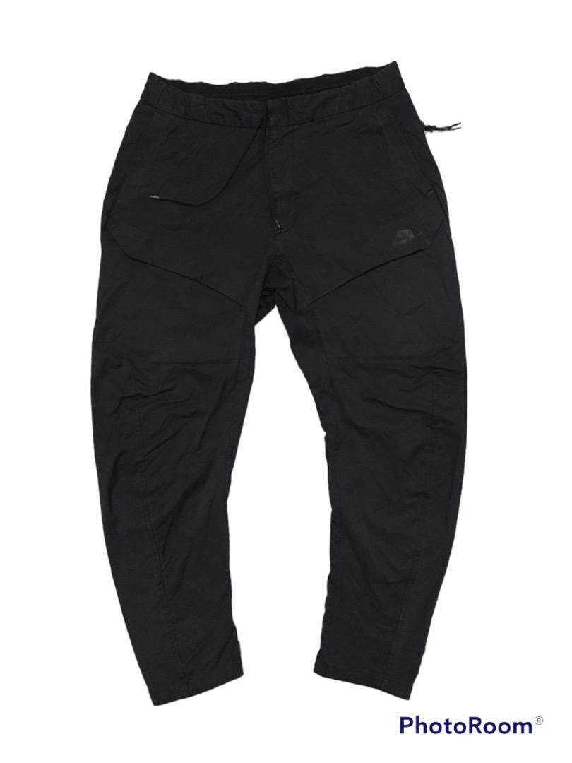 Nike tech pack pants woven cargo, Men's Fashion, Activewear on Carousell