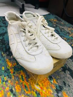 (Category: ) located in . Submitted by ekyrafpreloved (Listing ID 1186451372, Image 1). Description: .