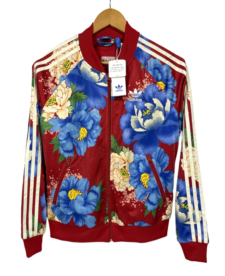 Rare Sweater Adidas Floral, Men's Fashion, Coats, Jackets and Outerwear ...