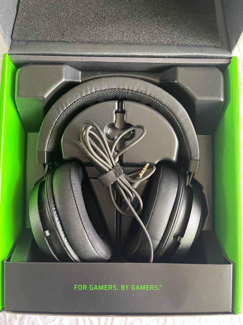 Razer Kraken MultiPlatform Wired Gaming Headset, Audio, Headphones