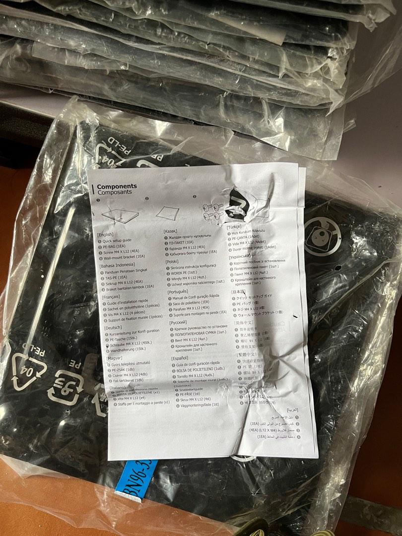 Samsung TV Wall Mount 10"x10" (Category: Mounts & Holders) located in Quezon City. Submitted by ramosieee (Listing ID 1186348532, Image 2). Description: “AS IS, WHERE IS” Brandne; Available onhand 3 for ₱1,999 ✔️ BIG DISCOUNT FOR BULK ORDERS ✔️SAME DAY DELIVERY.