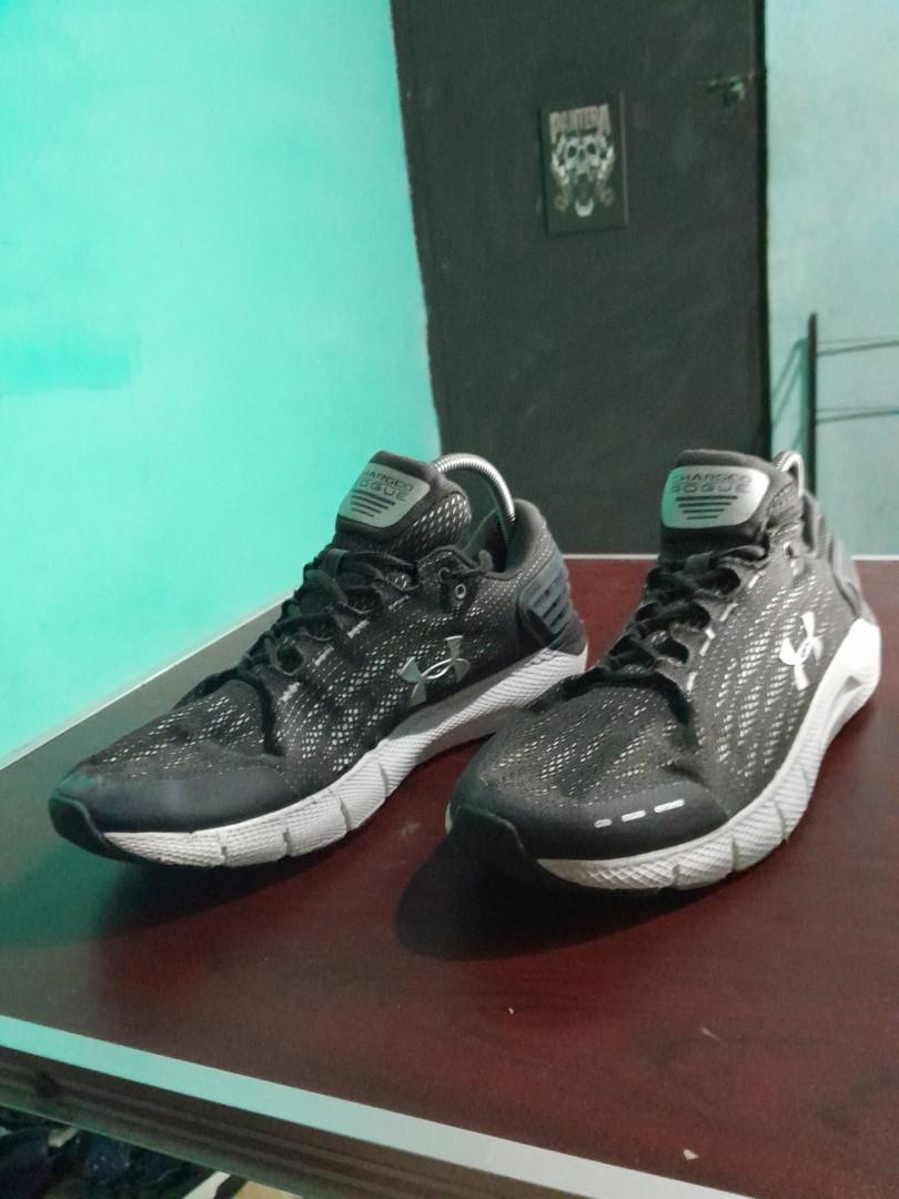 Sepatu sport under armour clearance